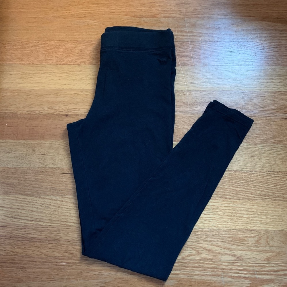 VS Pink leggings